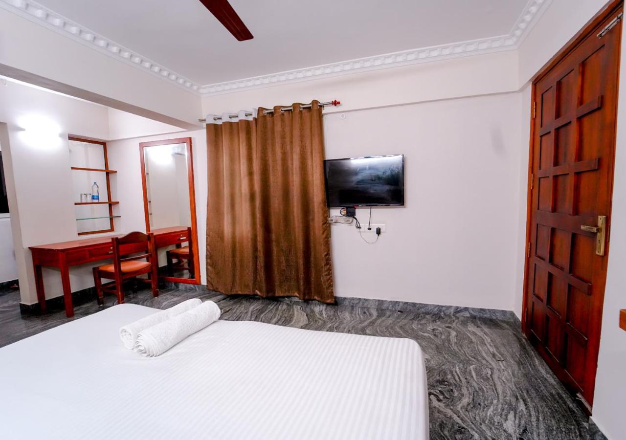 Luxe Vue - Premium Hotel Thiruvananthapuram Ngoại thất bức ảnh